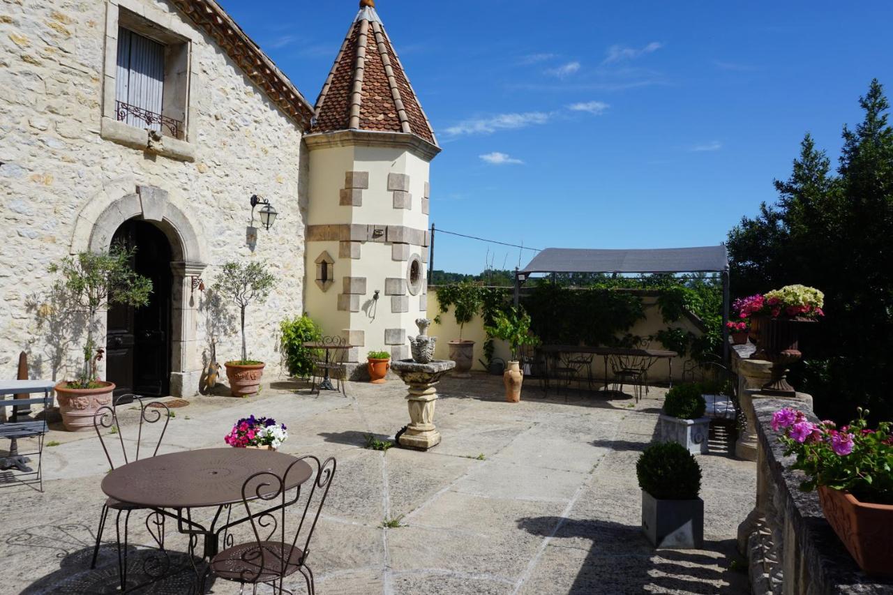 Les Deux Tours Bed & Breakfast Brignon Екстериор снимка