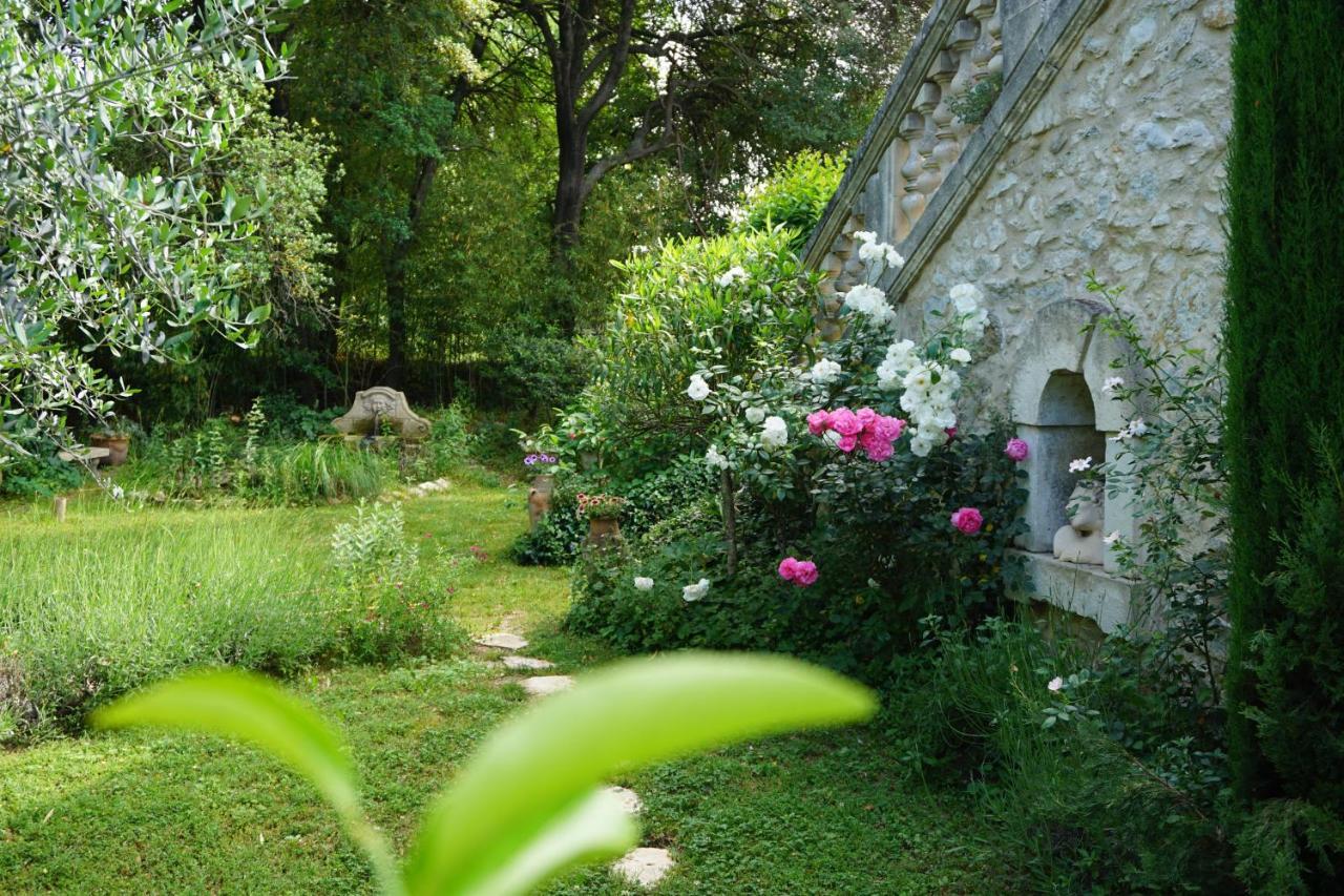 Les Deux Tours Bed & Breakfast Brignon Екстериор снимка
