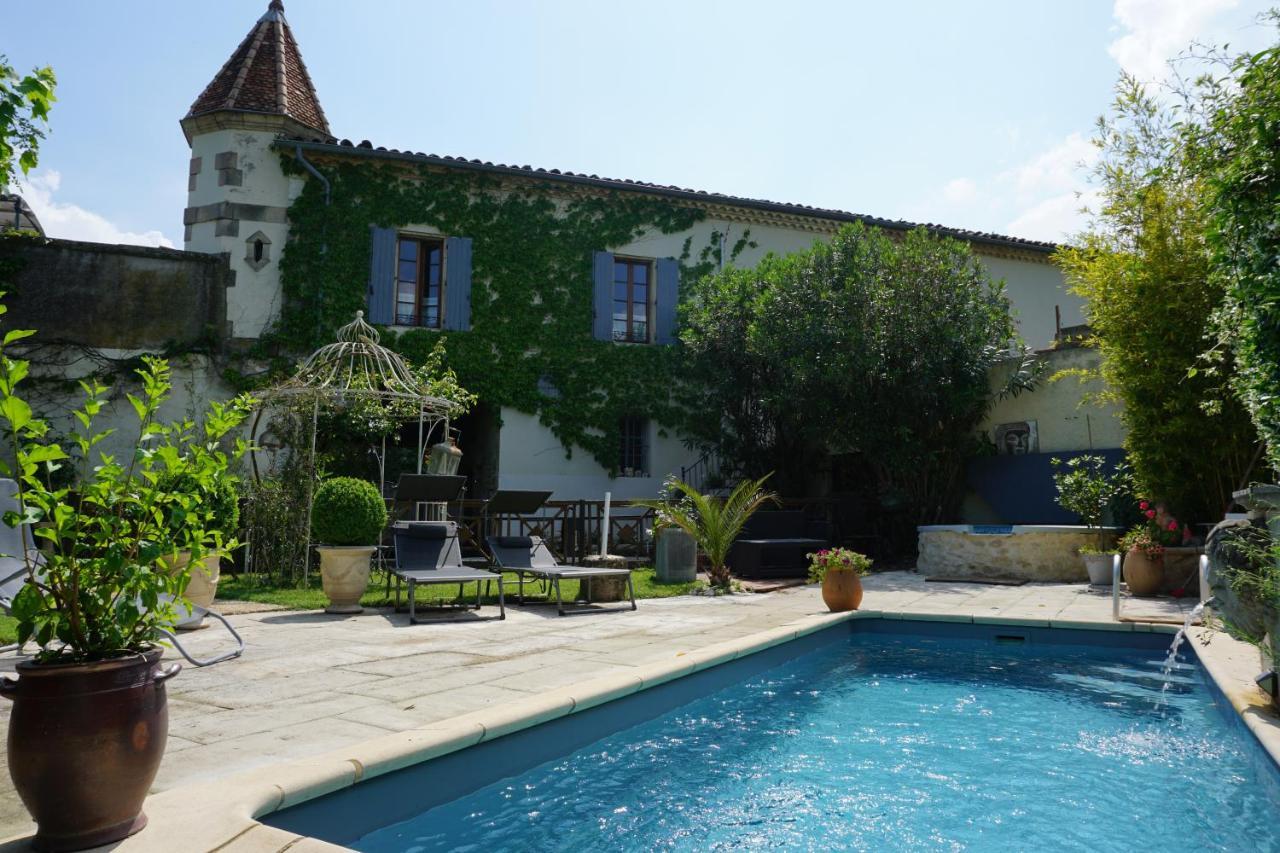 Les Deux Tours Bed & Breakfast Brignon Екстериор снимка