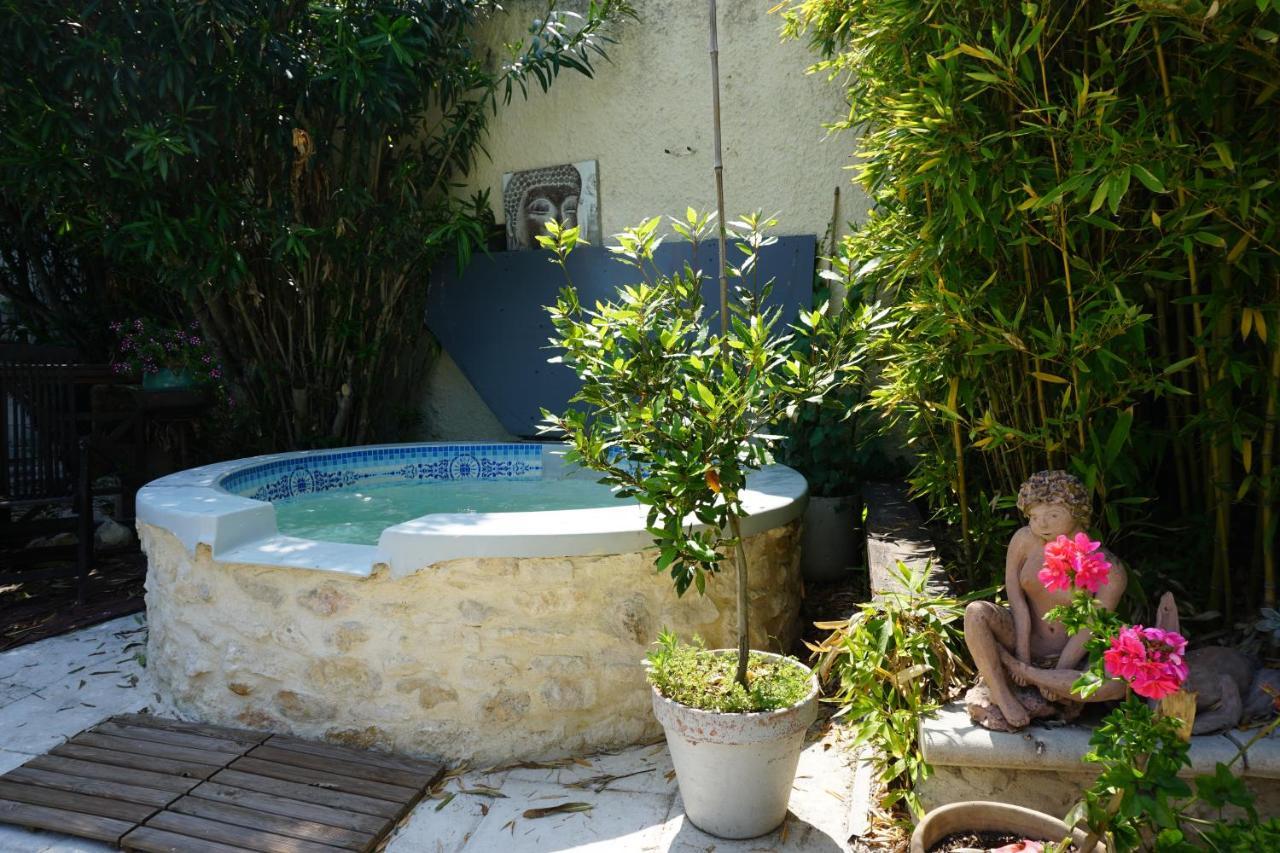 Les Deux Tours Bed & Breakfast Brignon Екстериор снимка