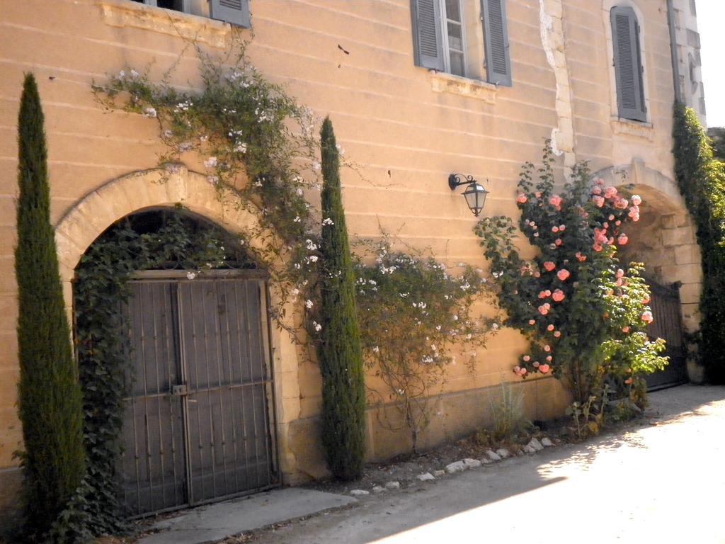 Les Deux Tours Bed & Breakfast Brignon Екстериор снимка
