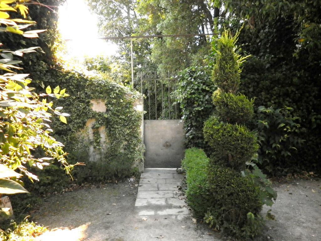 Les Deux Tours Bed & Breakfast Brignon Екстериор снимка