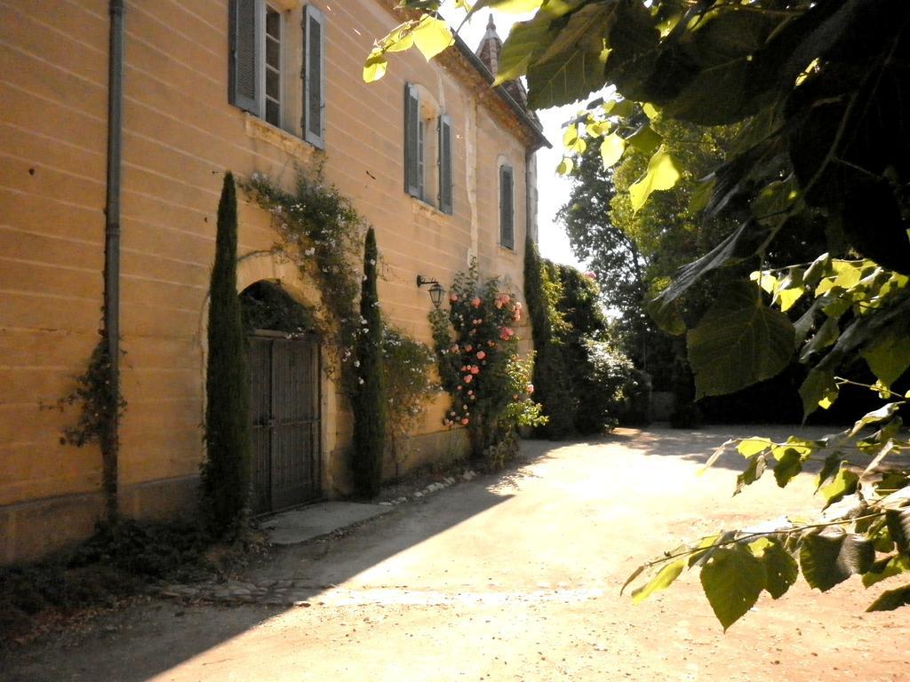 Les Deux Tours Bed & Breakfast Brignon Екстериор снимка