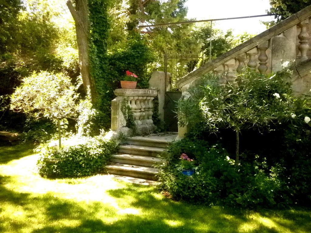 Les Deux Tours Bed & Breakfast Brignon Екстериор снимка