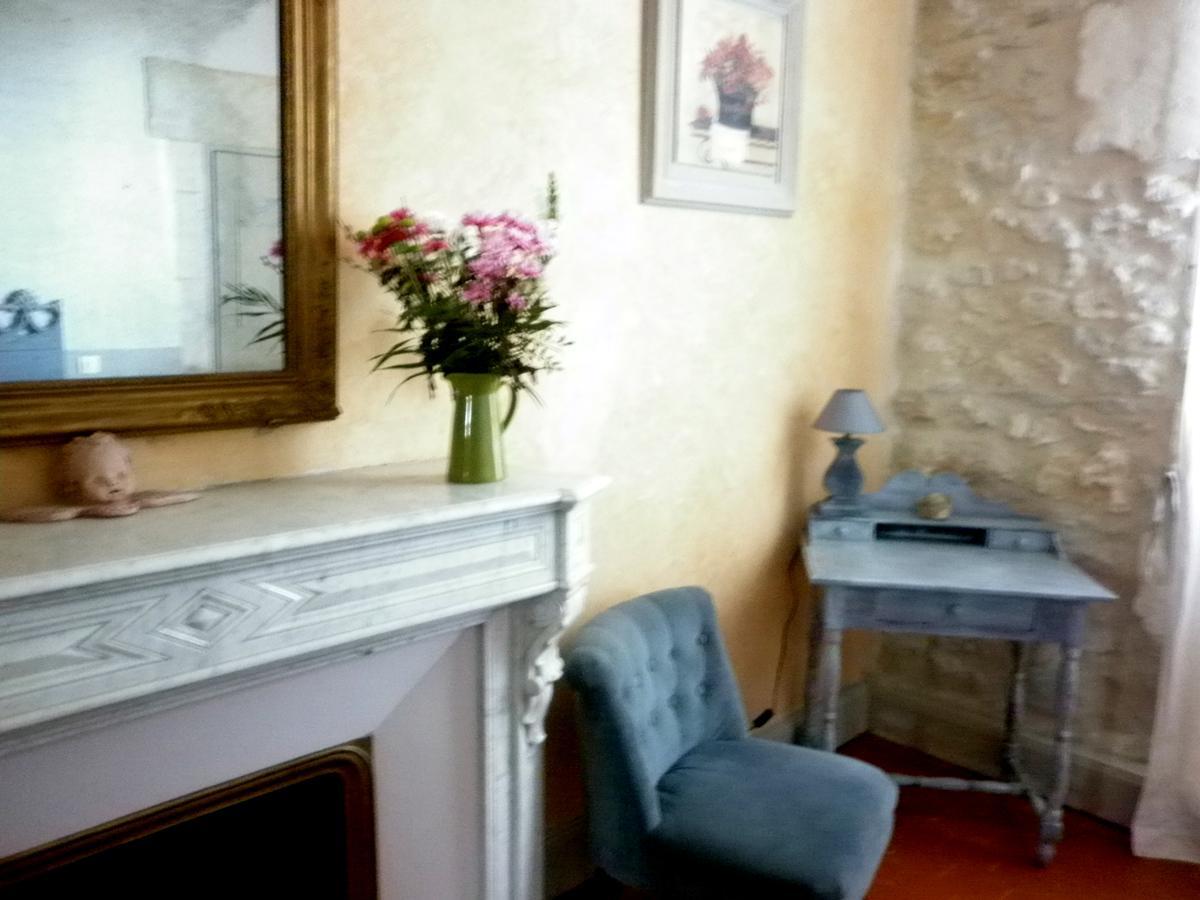 Les Deux Tours Bed & Breakfast Brignon Екстериор снимка